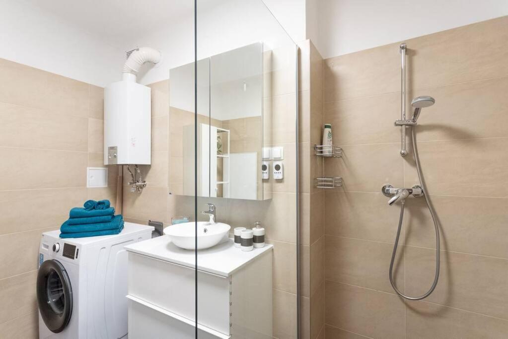 New Shalalaliving Vienna - Lovely Family Home Near Schoenbrunn - Pg Bagian luar foto