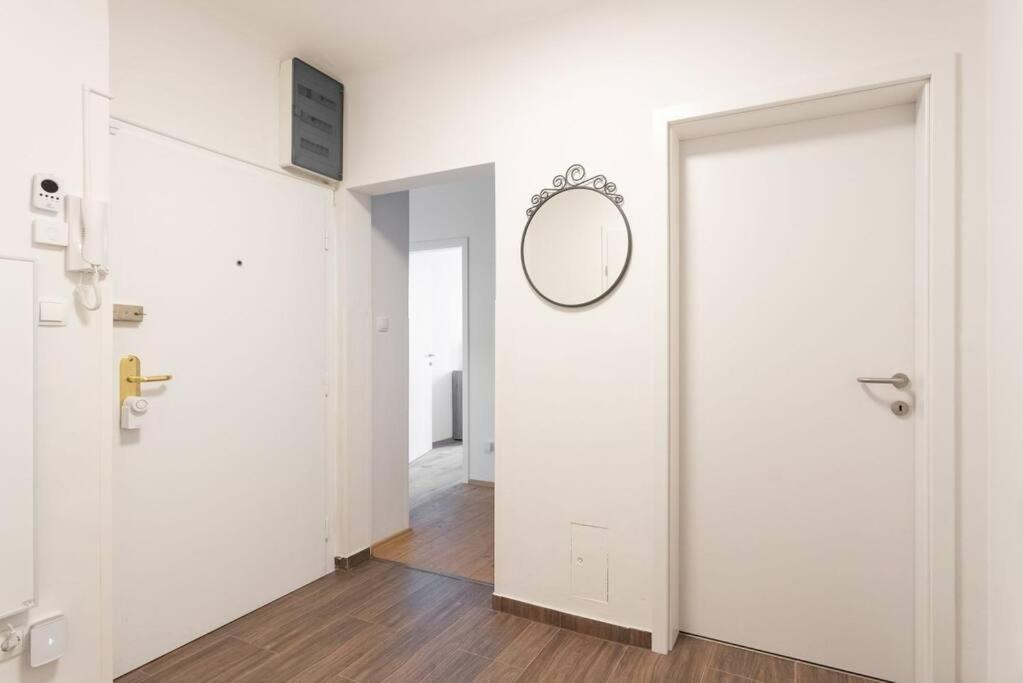 New Shalalaliving Vienna - Lovely Family Home Near Schoenbrunn - Pg Bagian luar foto